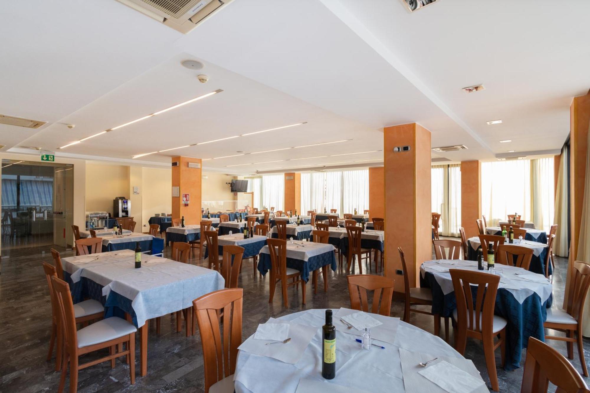 Hotel La Sirenetta Tortoreto Esterno foto