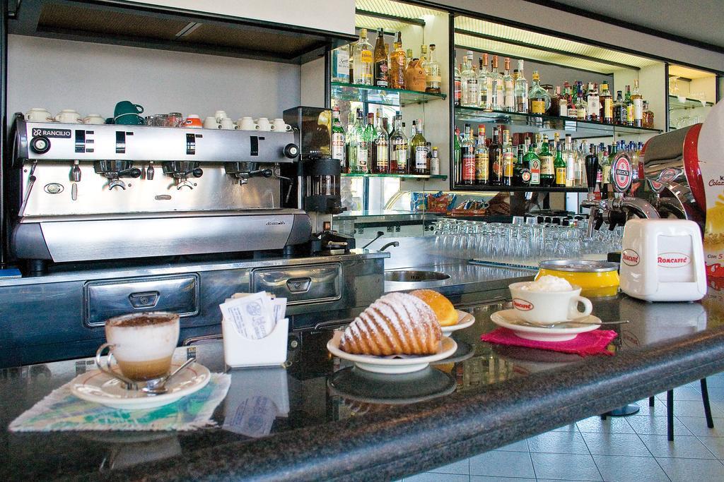 Hotel La Sirenetta Tortoreto Esterno foto
